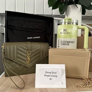 🚨SOLD YSL (Green) ENVELOPE POUCH MATELASSÉ GRAIN DE POUDRE EMBOSSED LEATHER